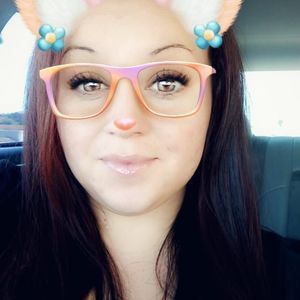 Meet your Posher, Whitney